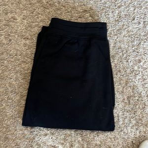 Black basic sweat pants L